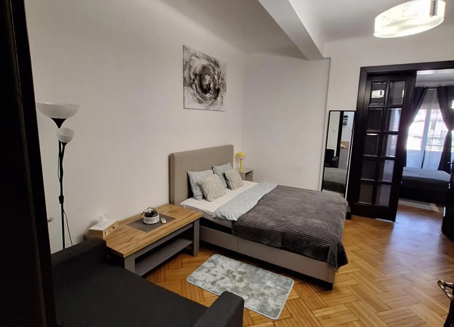 Apartman Black&White Bukarest Románia